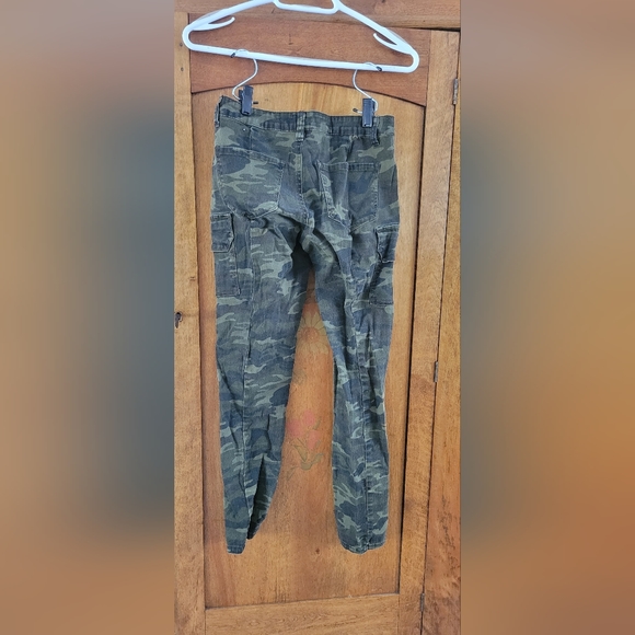 Womens bluenotes size 27 camo jeans - Picture 4 of 4